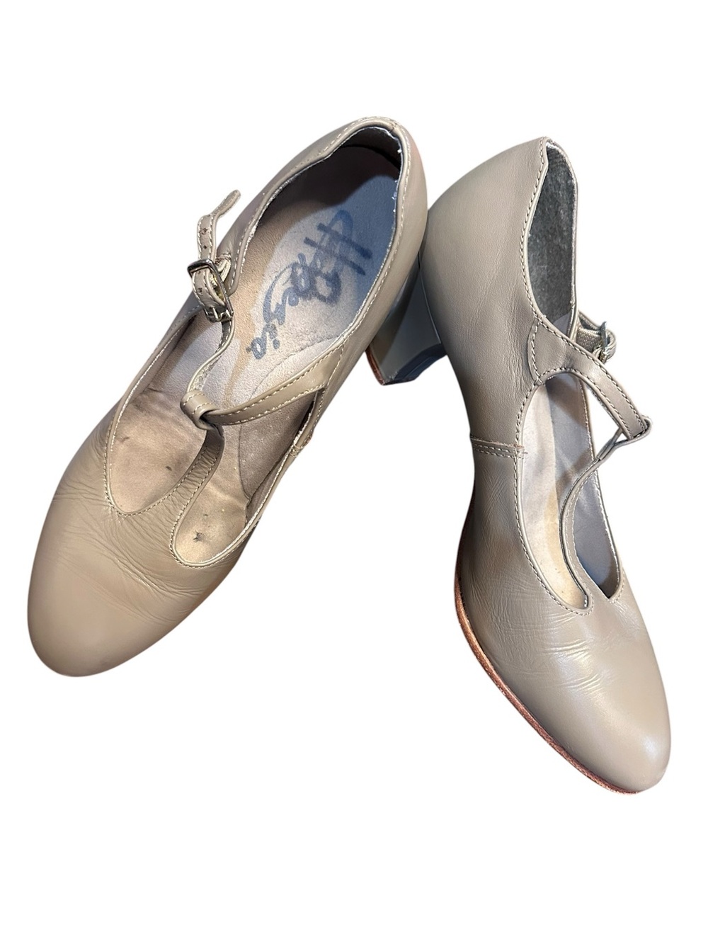 Capezio 700 Tan Leather Character Dance Shoes Women’s Size 8M T-Strap 2” Heel
